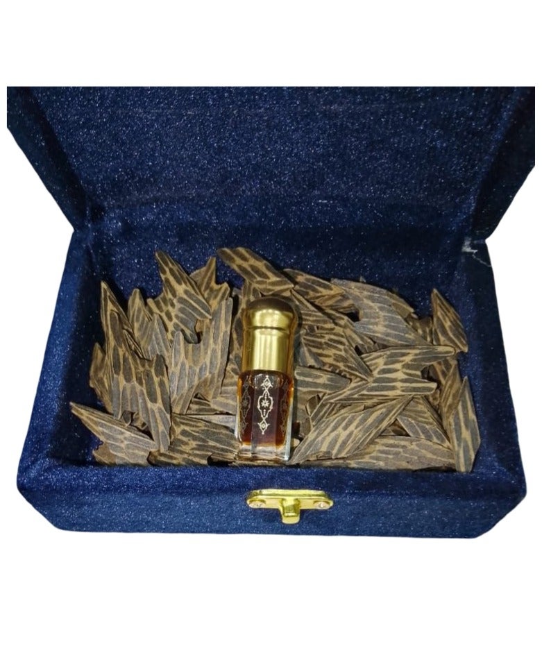 عود التايقر الملكي درجة اولى 100جرام مع ربع توله مخلط دهن عود ملكي مجانا - Image 1